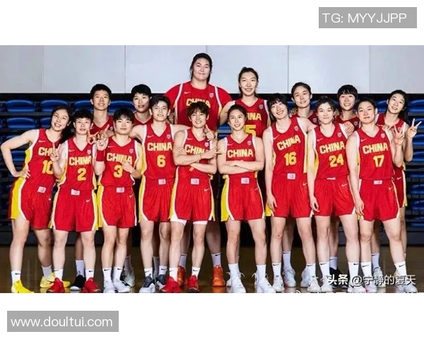 中国香港女篮与中国女篮的巅峰对决谁能在赛场上笑到最后