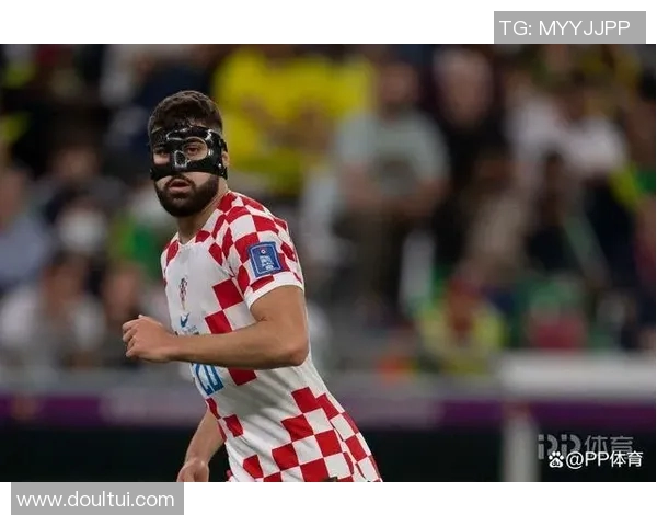 格瓦迪奥尔：年轻后卫的崛起与未来在足球世界的无限可能