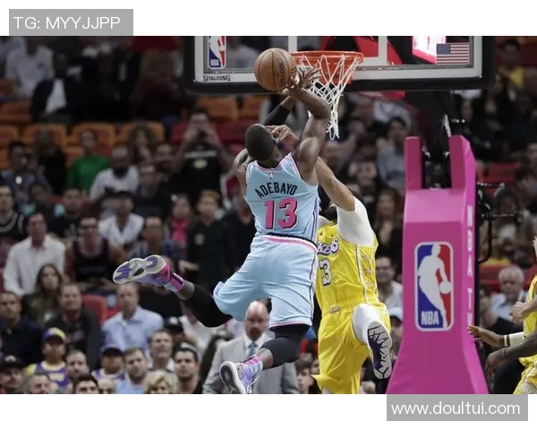 湖人对热火精彩对决直播文字实况全程回顾与分析